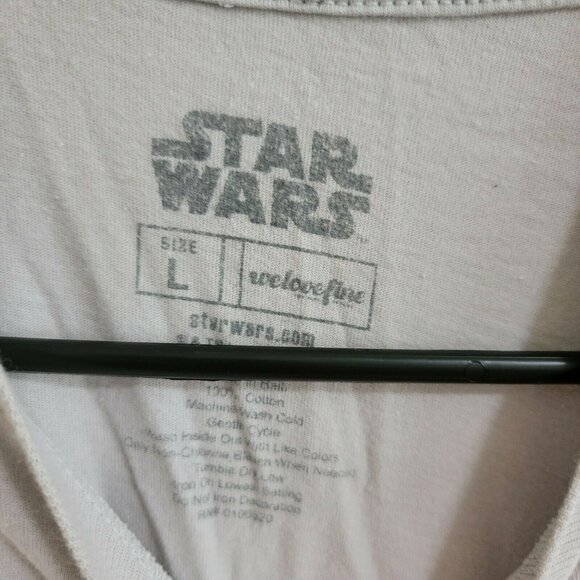 Star Wars Captain Phasma Stormtrooper T-Shirt Mens Size Large White Short Sleeve - Picture 3 of 3